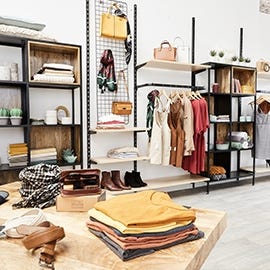 Prêt-à-porter, Chaussures, accessoires de mode