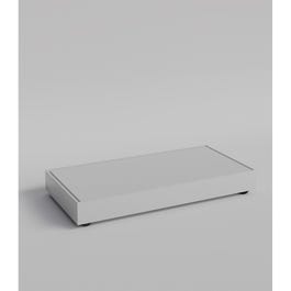 Socle pour vitrine en mélaminé blanc sur roulettes 90x46x8 cm Socle pour vitrine en mélaminé blanc sur roulettes 90x46x8 cm